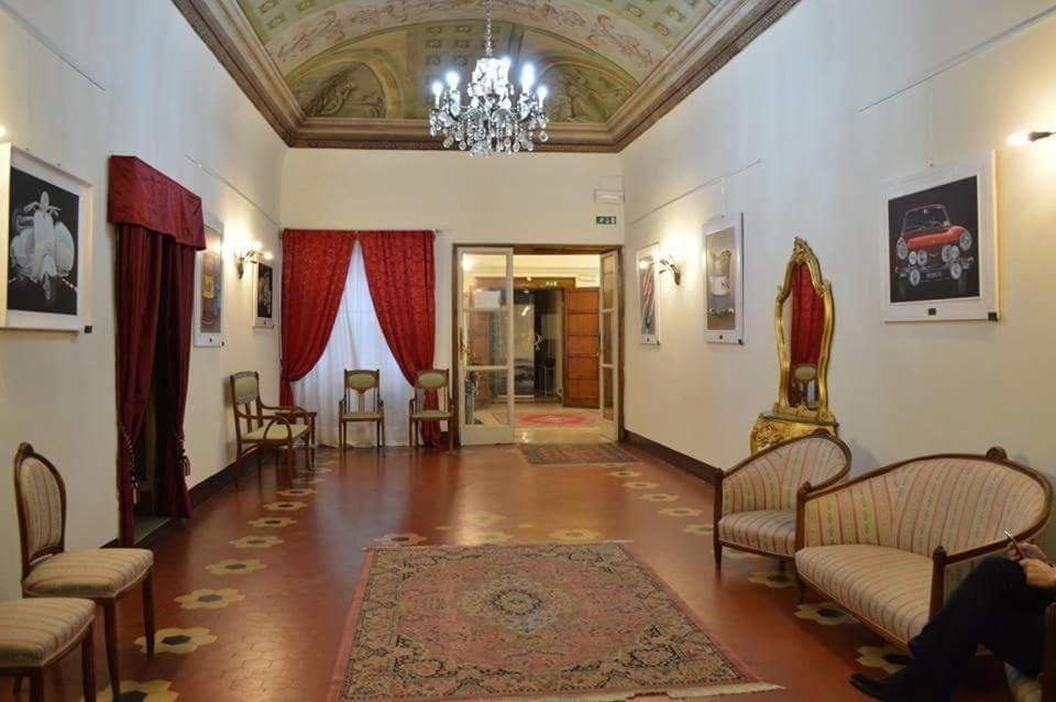 Allegra Toscana - Affittacamere Guest House Arezzo Eksteriør bilde